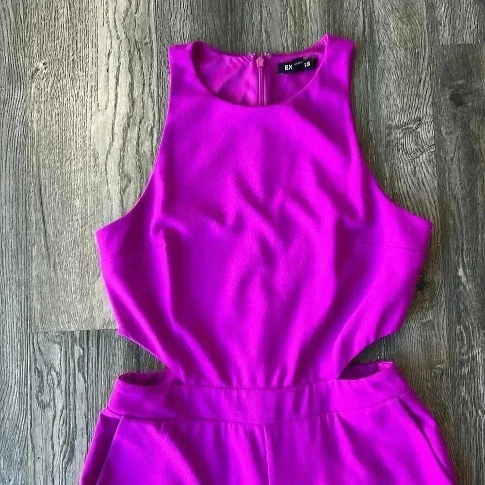 Express Jumpsuit Pink Cut Out Side Jumpsuit Size Small Sleeveless Womens - Picture 6 of 13
